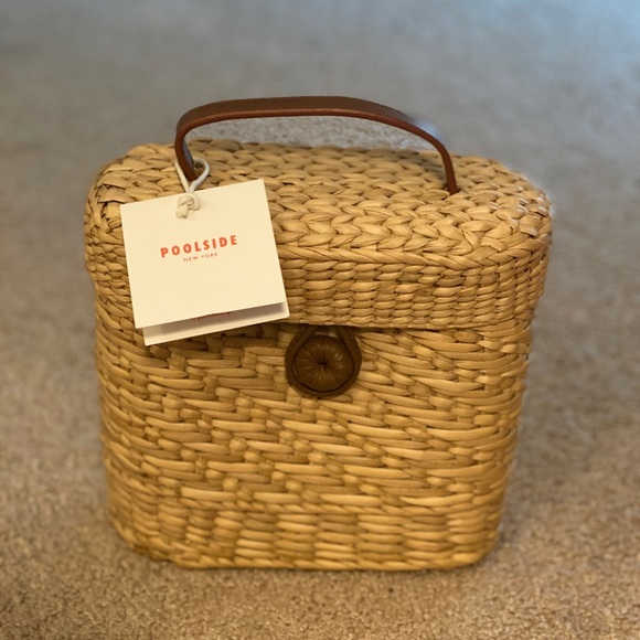 Poolside Handbags - NWT Poolside straw never used bag